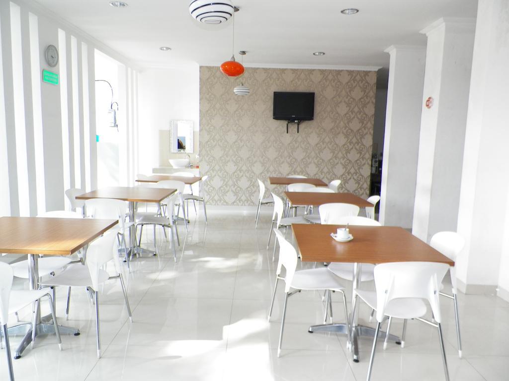 Sapadia Guest House Бандунг Экстерьер фото