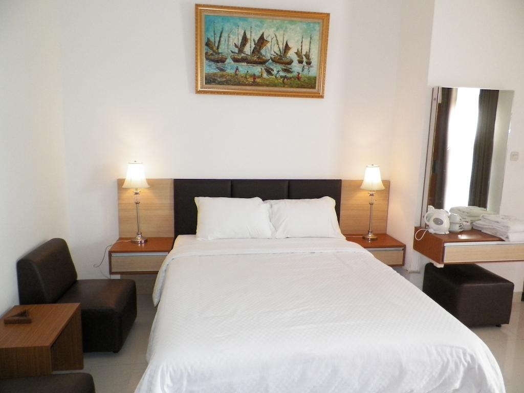 Sapadia Guest House Бандунг Номер фото