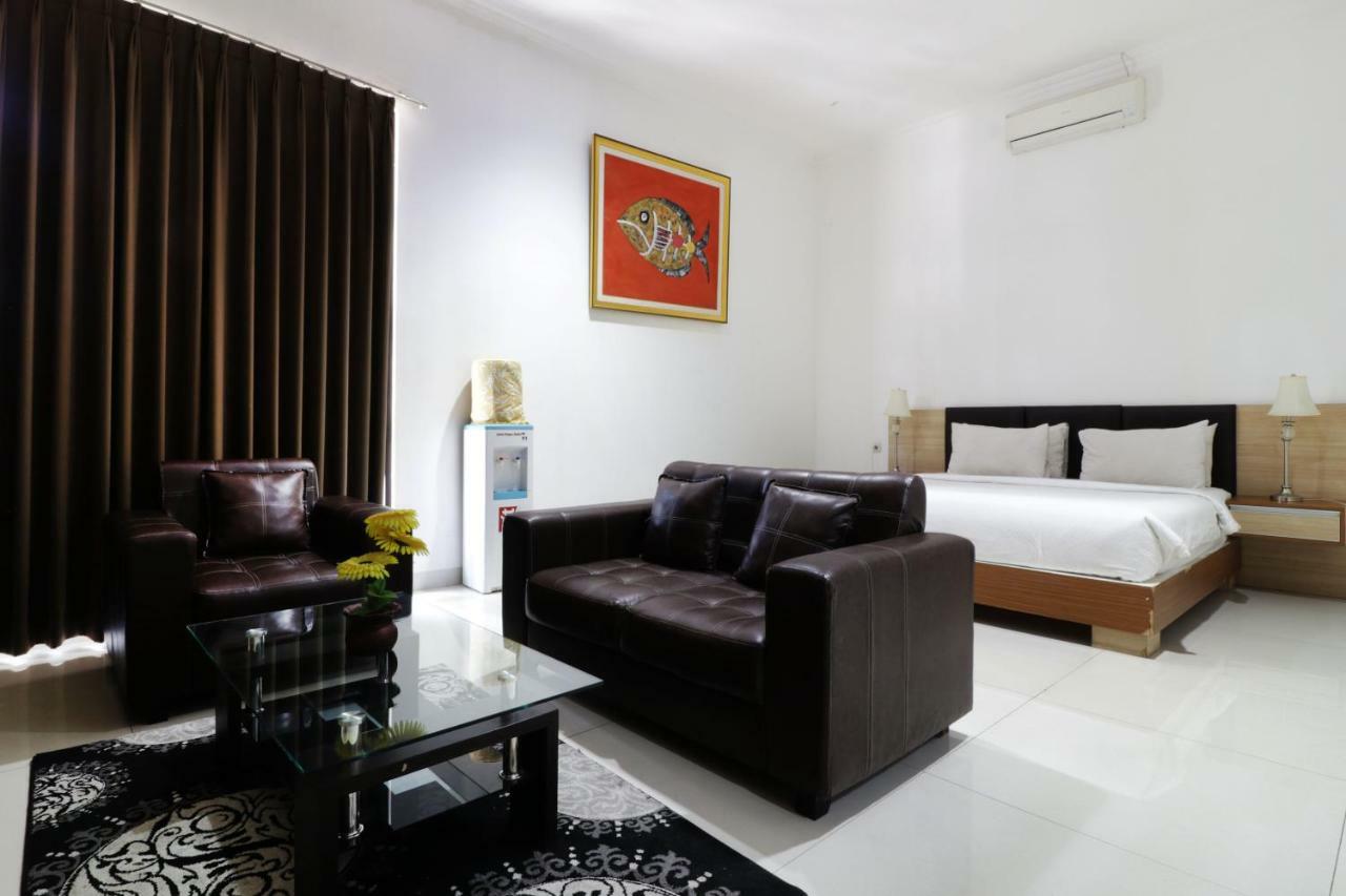 Sapadia Guest House Бандунг Экстерьер фото