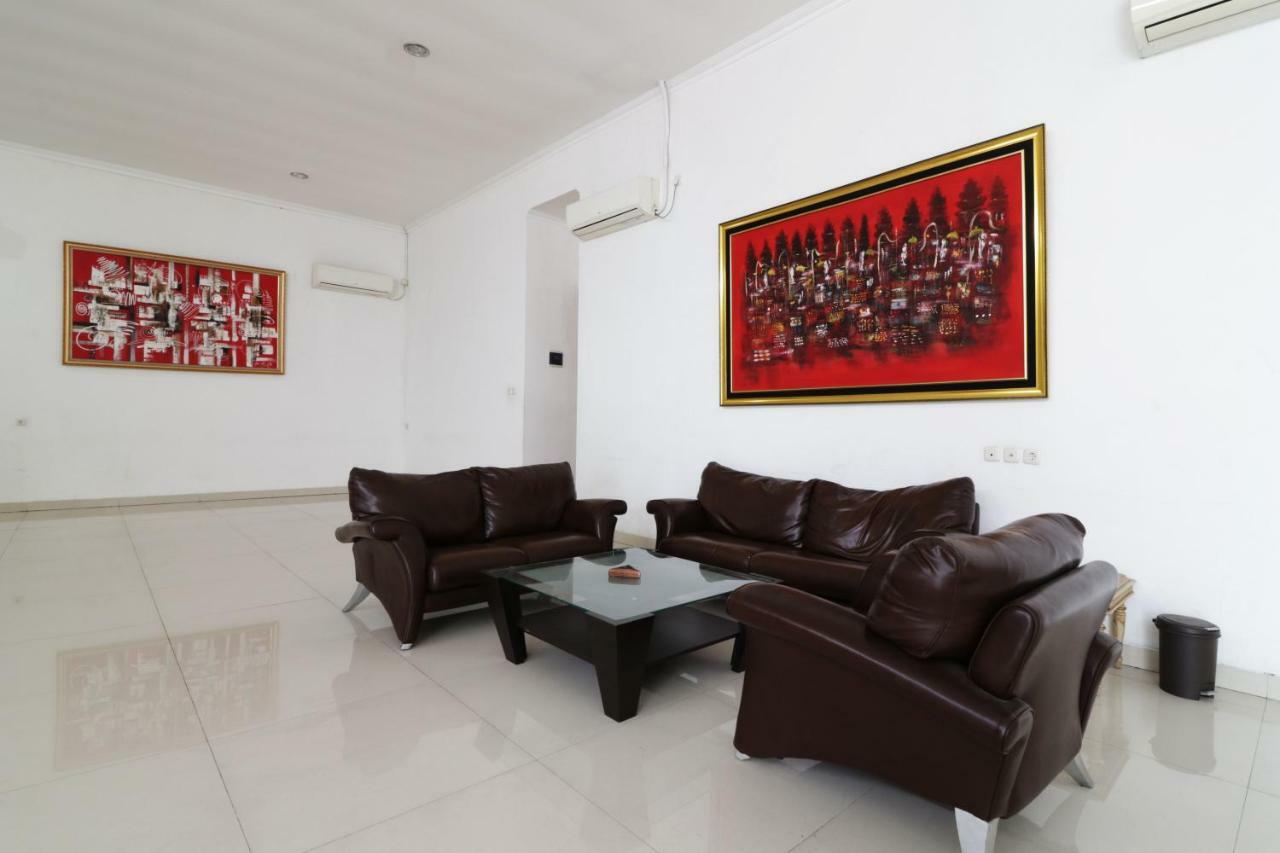Sapadia Guest House Бандунг Экстерьер фото