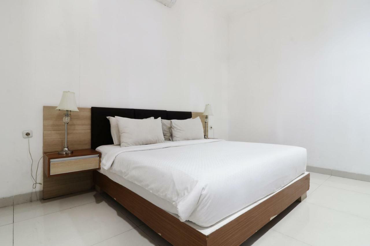 Sapadia Guest House Бандунг Экстерьер фото
